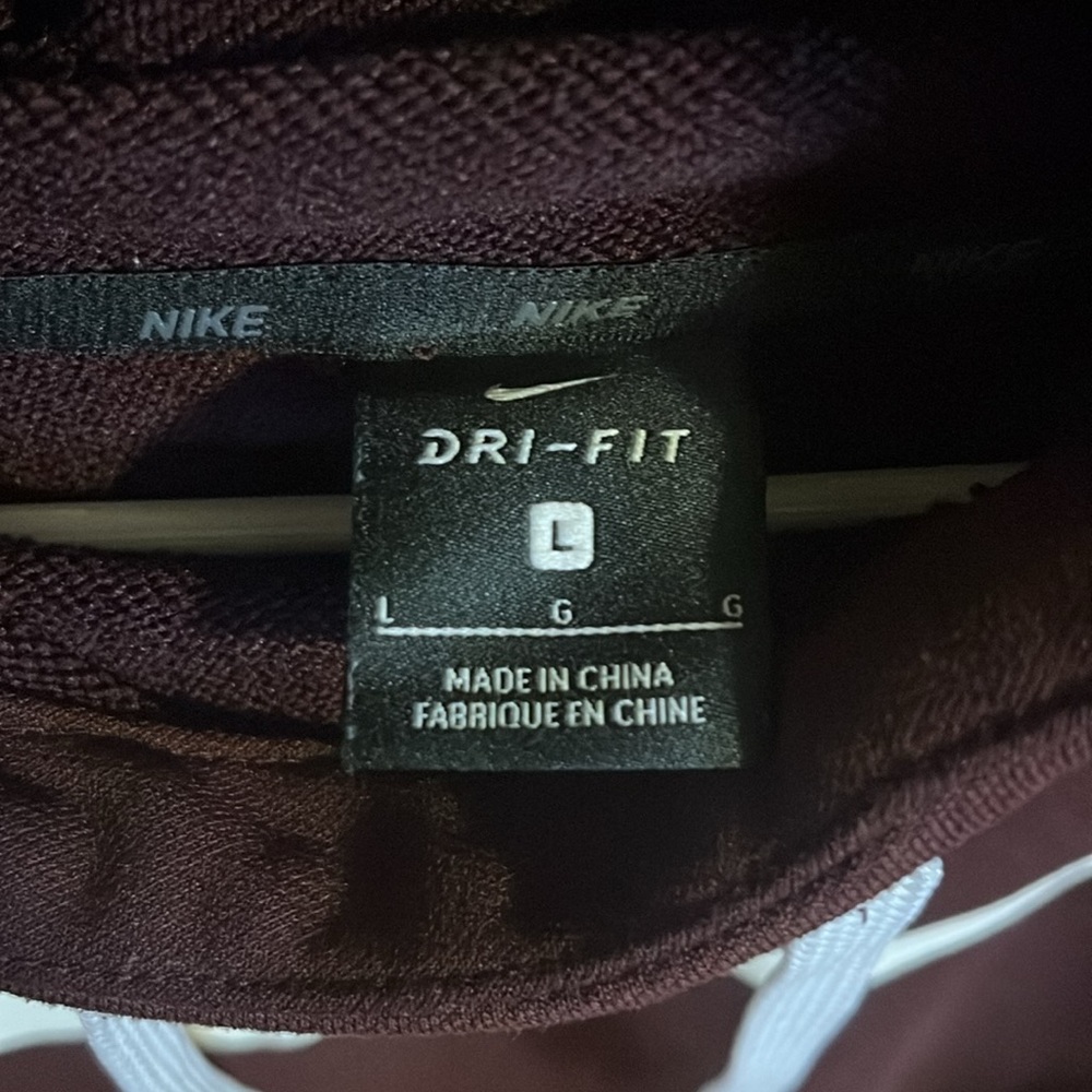 Nike Dri Fit hoodie - Picture 2 of 4